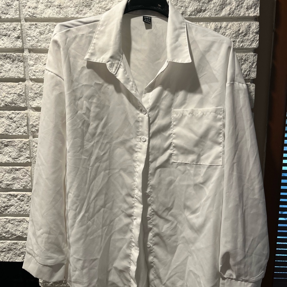 SHEIN White Casual Button Down Shirt